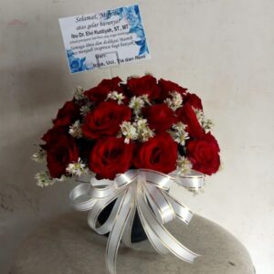 Hand Bouquet HB-004